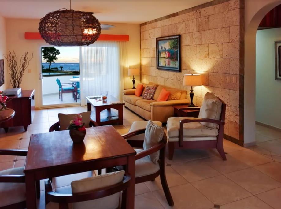 Agualina Kite Hotel Oceanfront Apartments Cabarete Exteriör bild