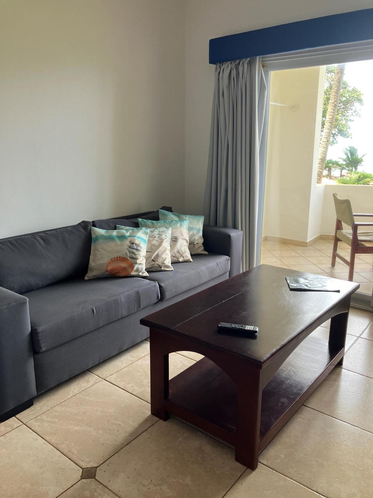 Agualina Kite Hotel Oceanfront Apartments Cabarete Exteriör bild