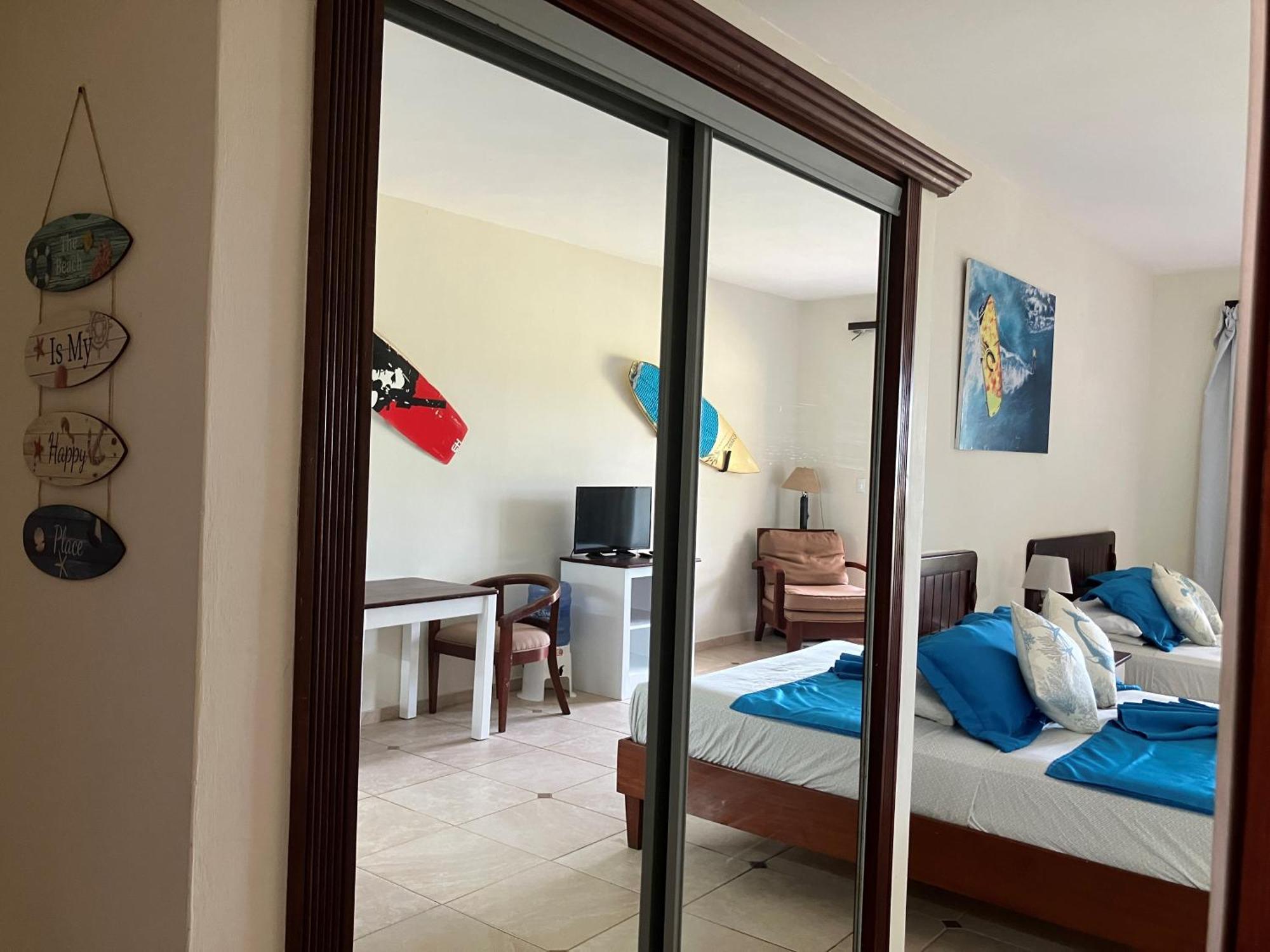 Agualina Kite Hotel Oceanfront Apartments Cabarete Exteriör bild