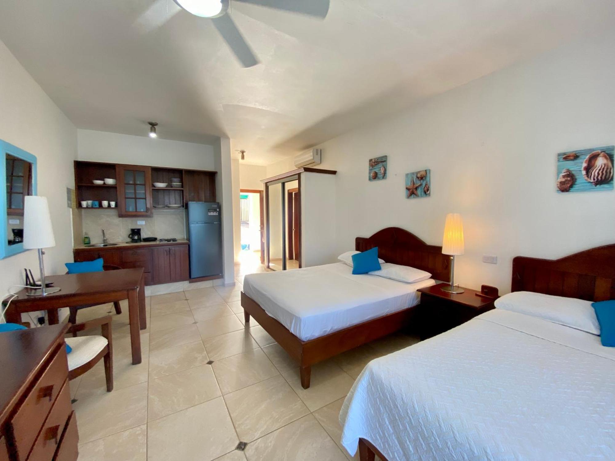 Agualina Kite Hotel Oceanfront Apartments Cabarete Exteriör bild
